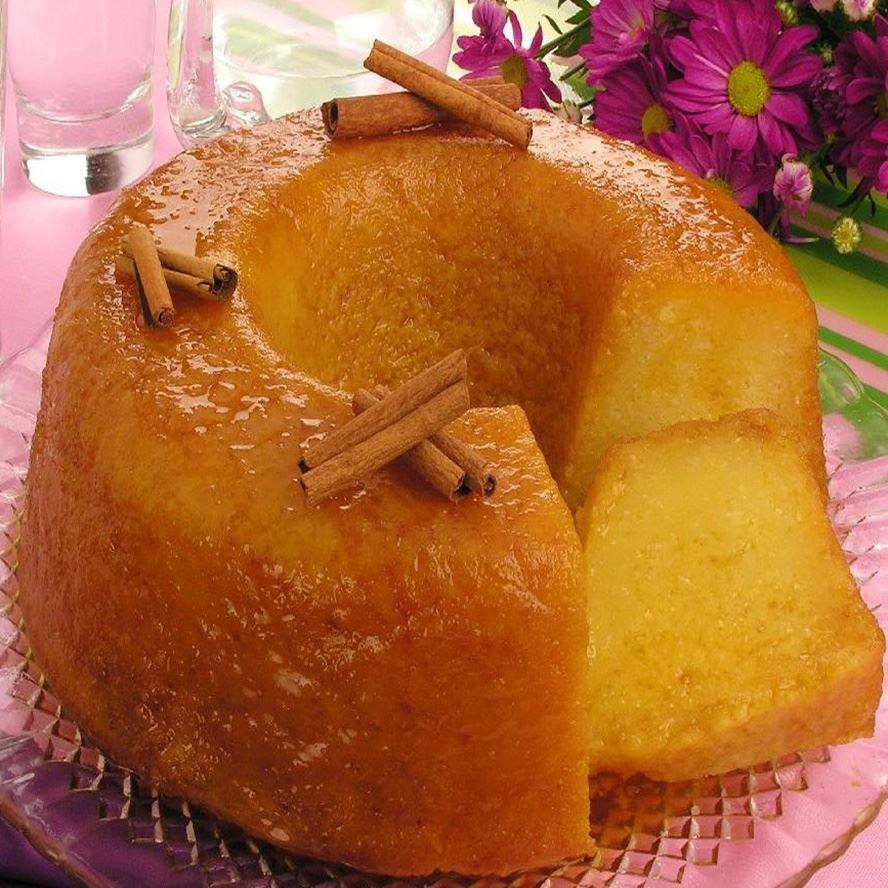 Bolo de mandioca molhadinho