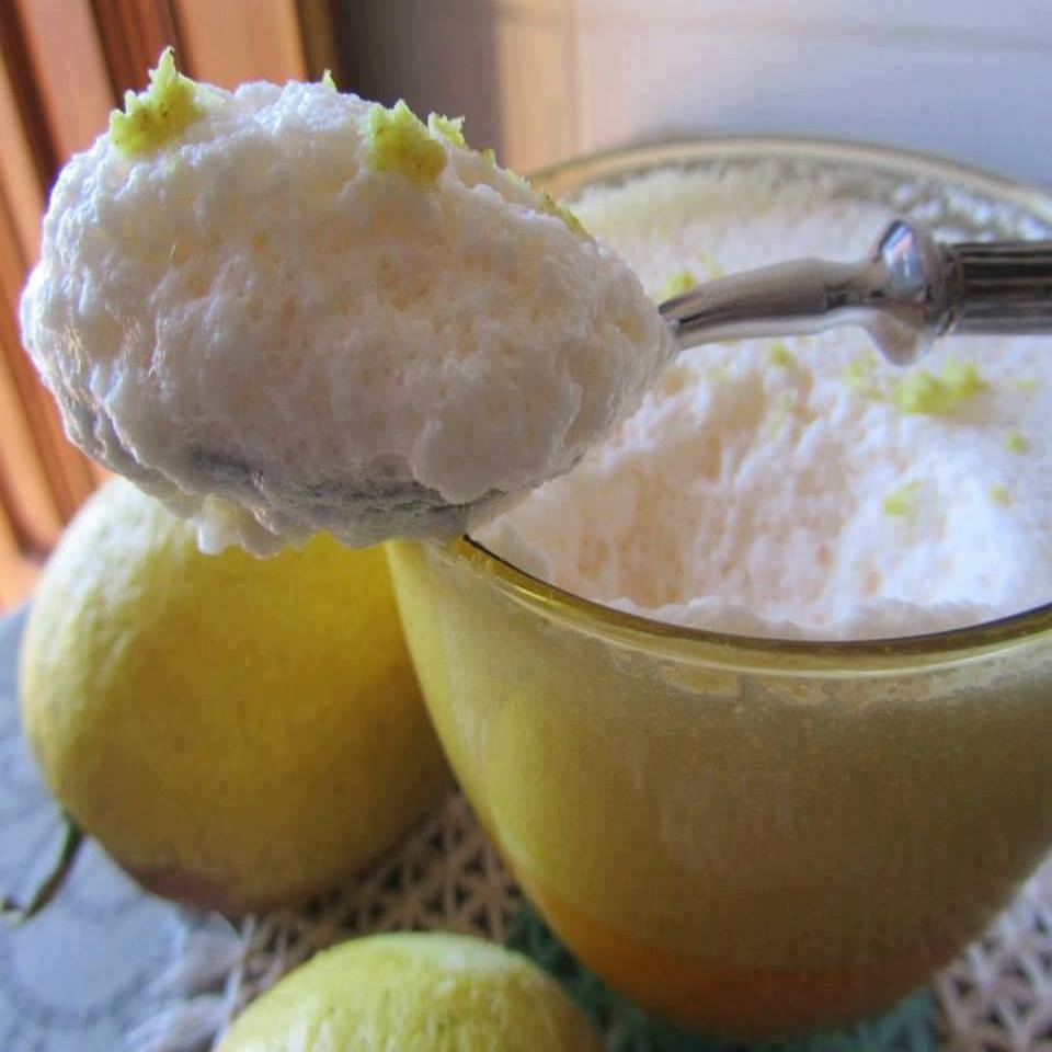 Espuma gelatinada de limão