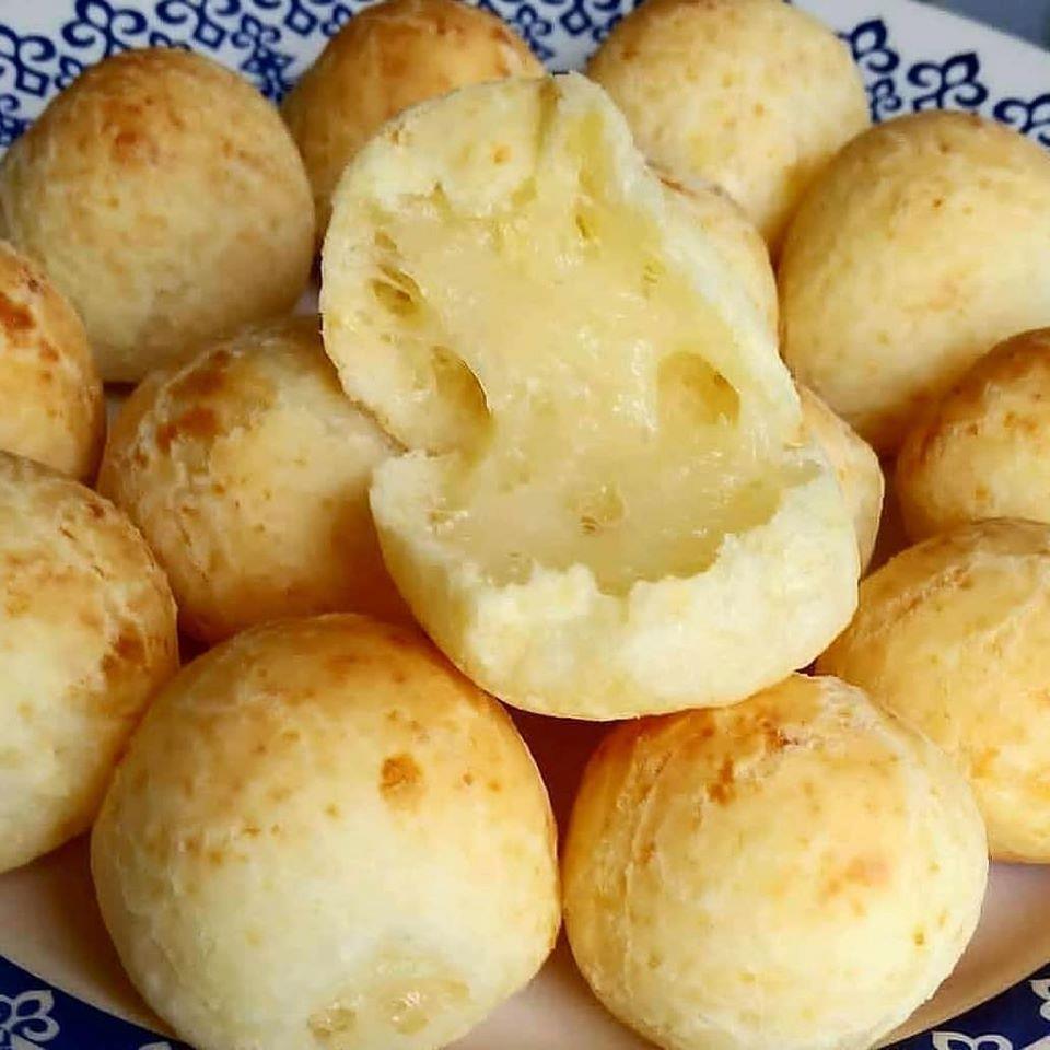 Pão de Queijo super simples e saboroso