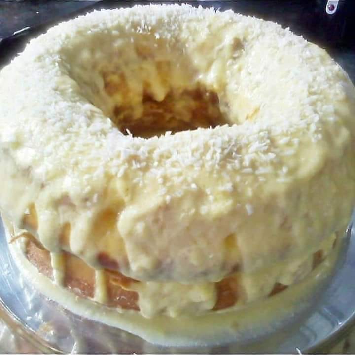 Bolo de Laranja com cobertura