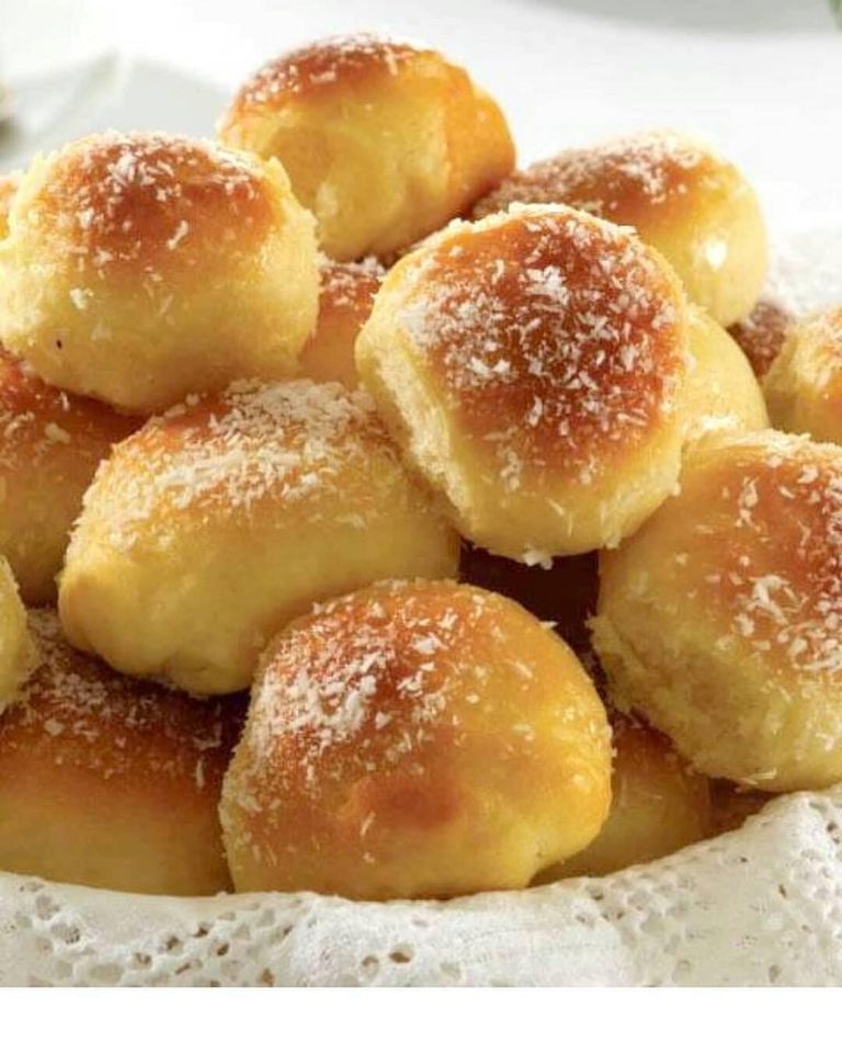 Pão Bolinha de Leite Condensado fácil