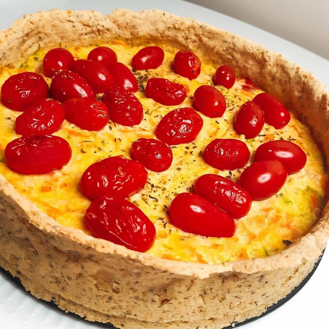 Torta/quiche com base de grão de bico⁠