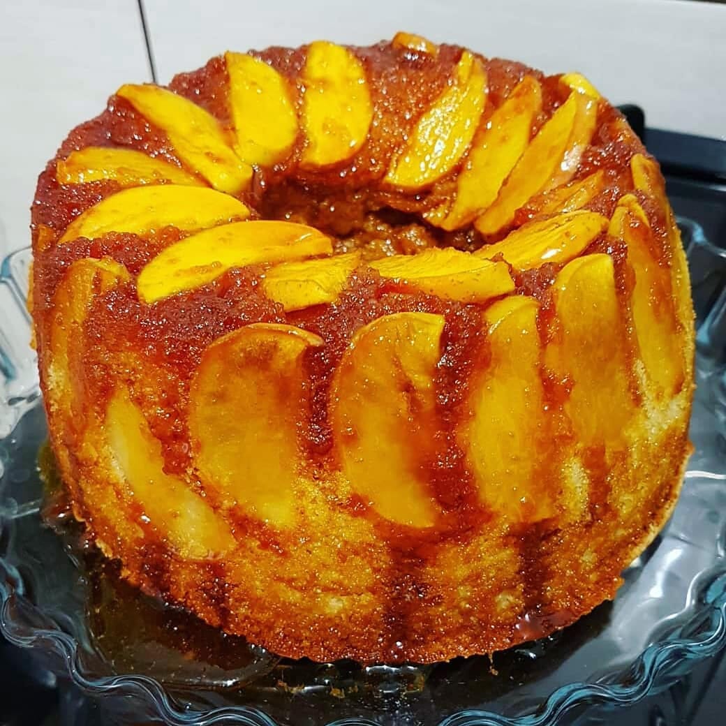 Bolo de Maçã Caramelizada 