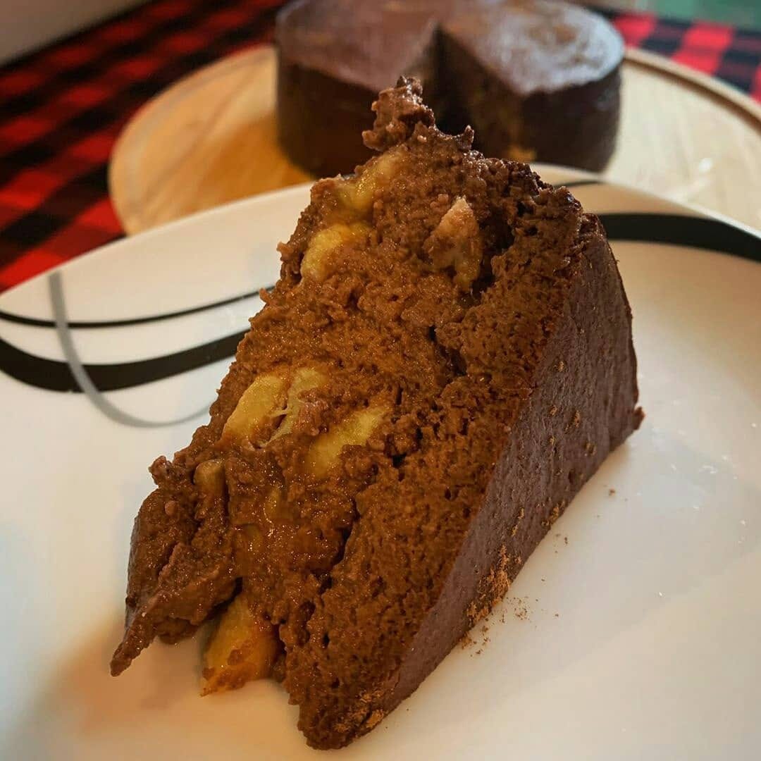 TORTA DE BANANA COM CACAU SAUDÁVEL (Sem açúcar e sem farinha!)