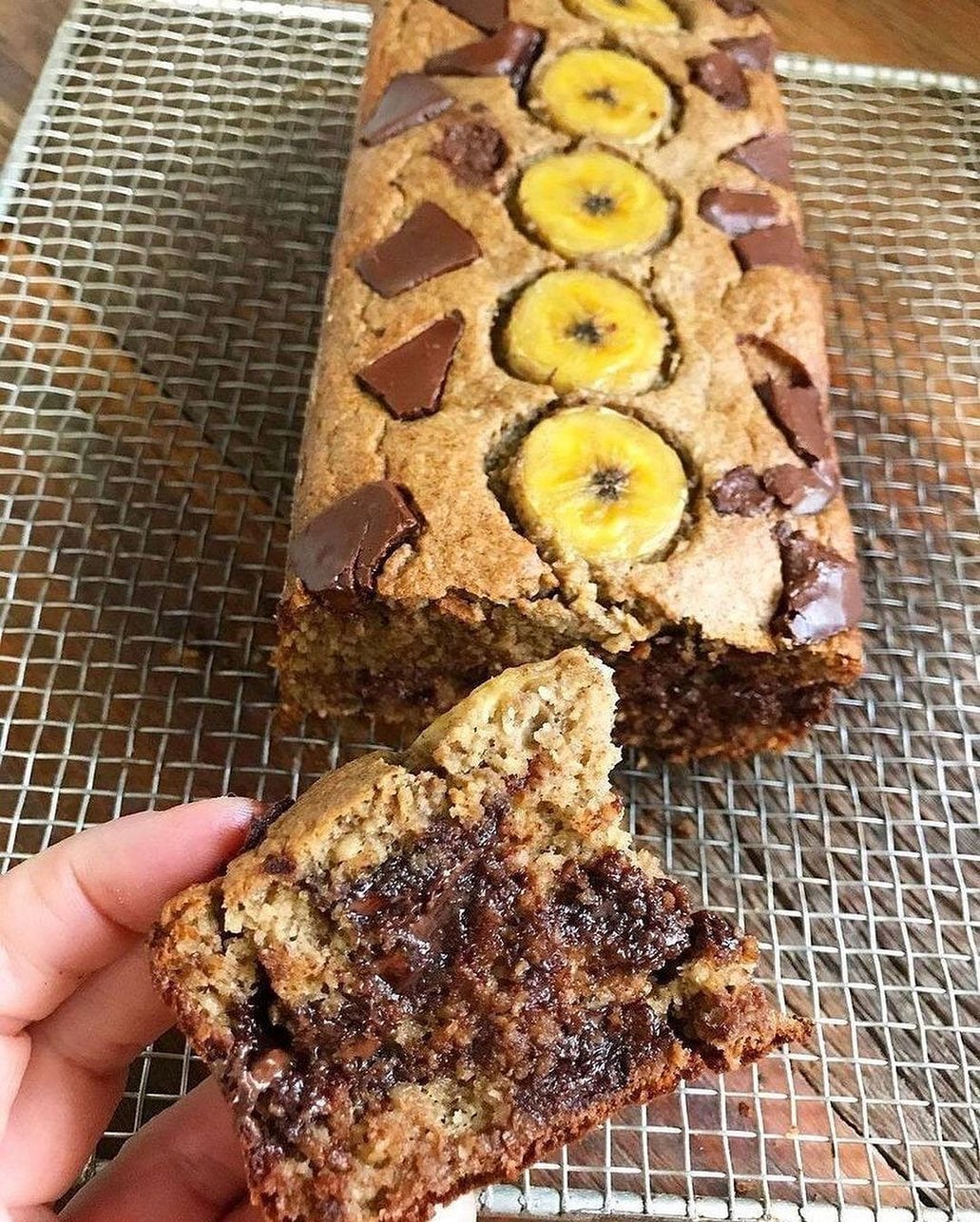 BANANA BREAD