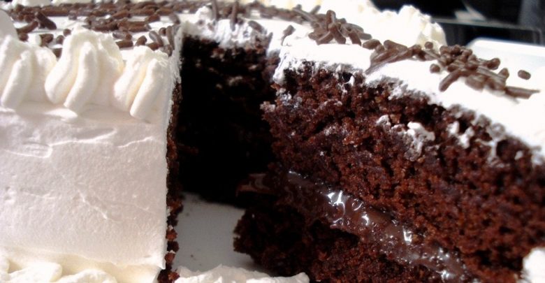 Torta gelada de brigadeiro