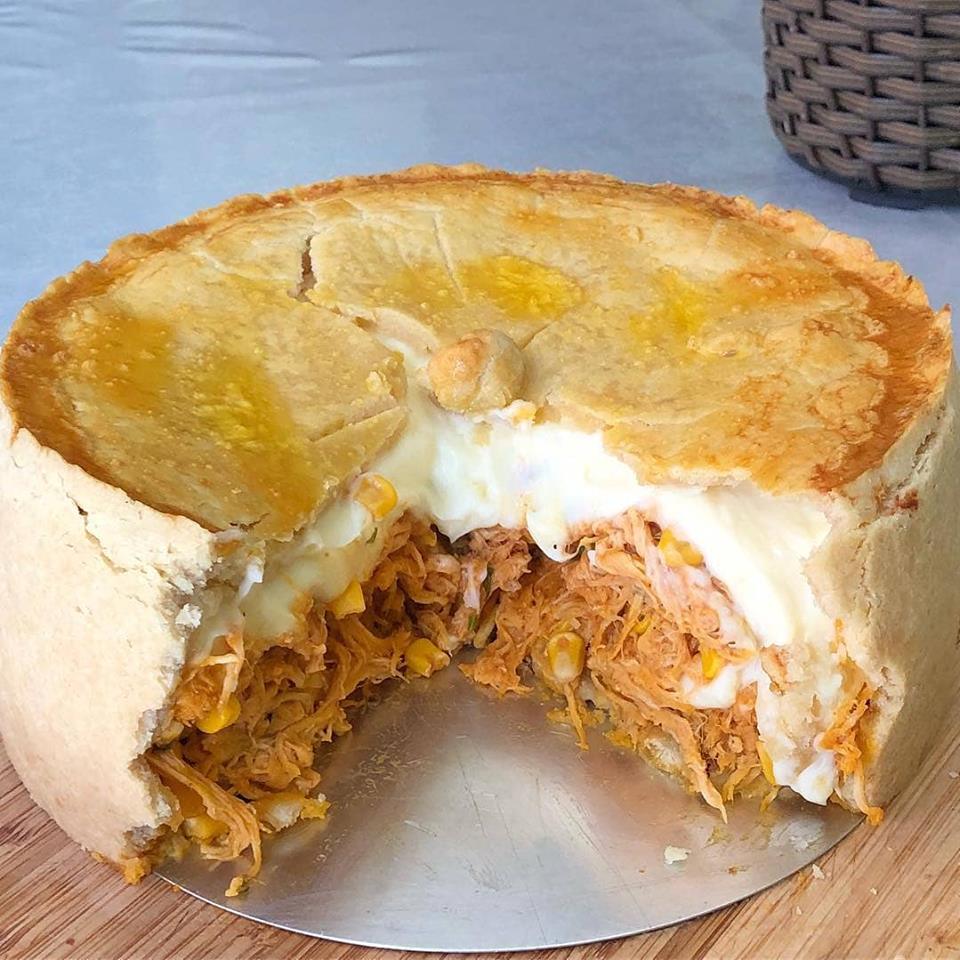 Torta Salgada de Frango com Catupiry