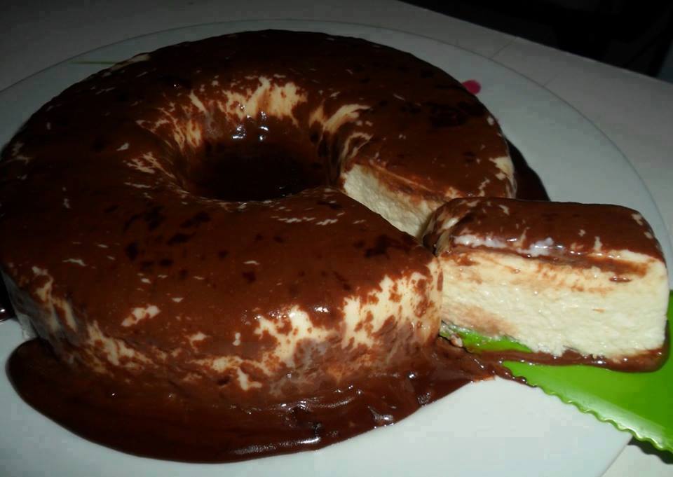 Sorvete maria-mole com ganache