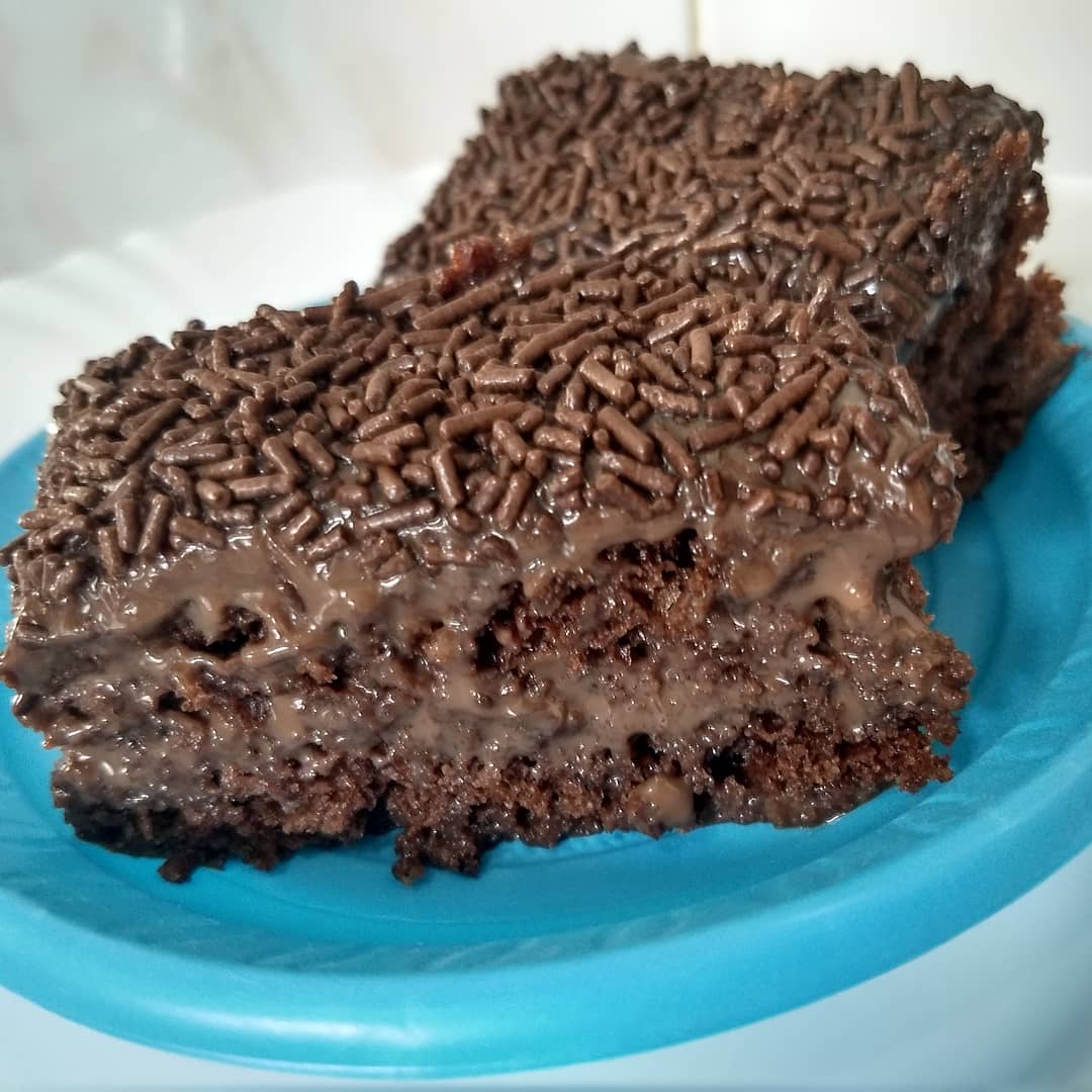 Bolo gelado de Brigadeiro