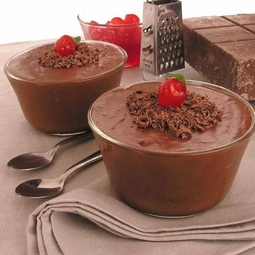 Mousse Floresta Negra com Chocolate meio Amargo