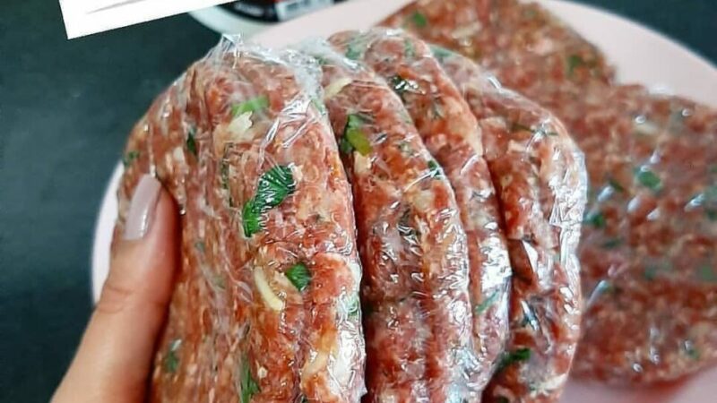Como fazer carne de hamburguer caseira artesanal receita muito simples faça agora mesmo